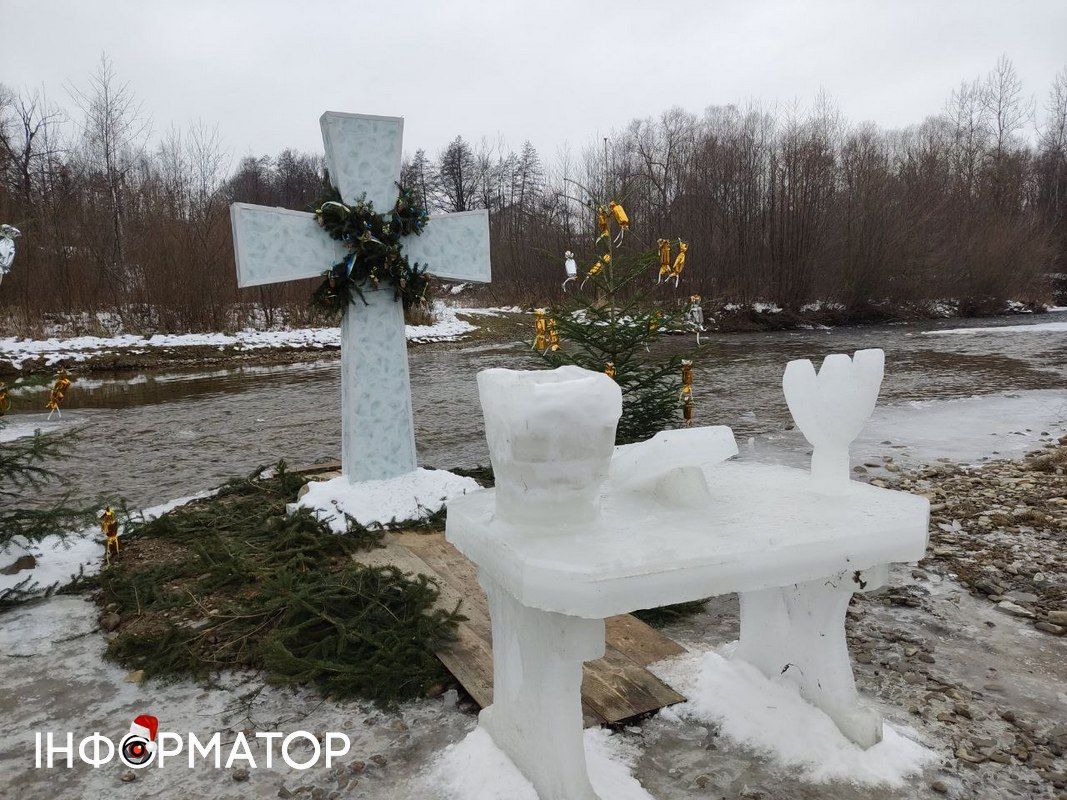 Крижані скульптури в Спасі Крижані скульптури в Спасі