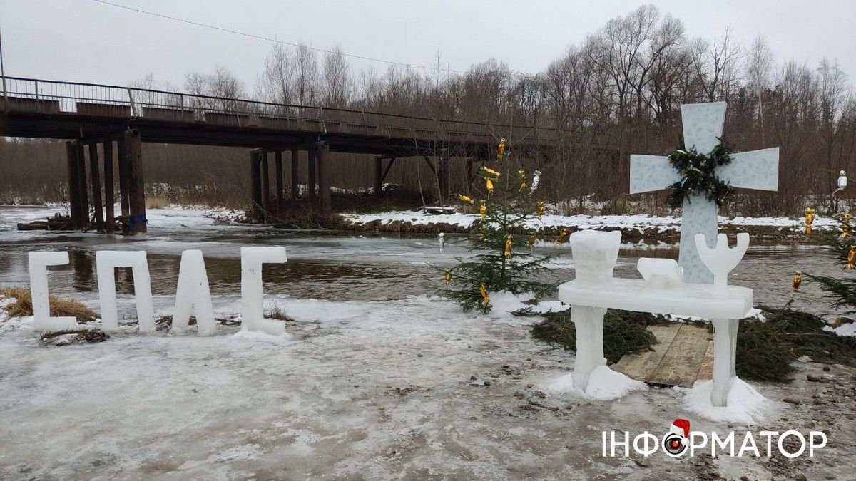 Крижані скульптури в Спасі Крижані скульптури в Спасі