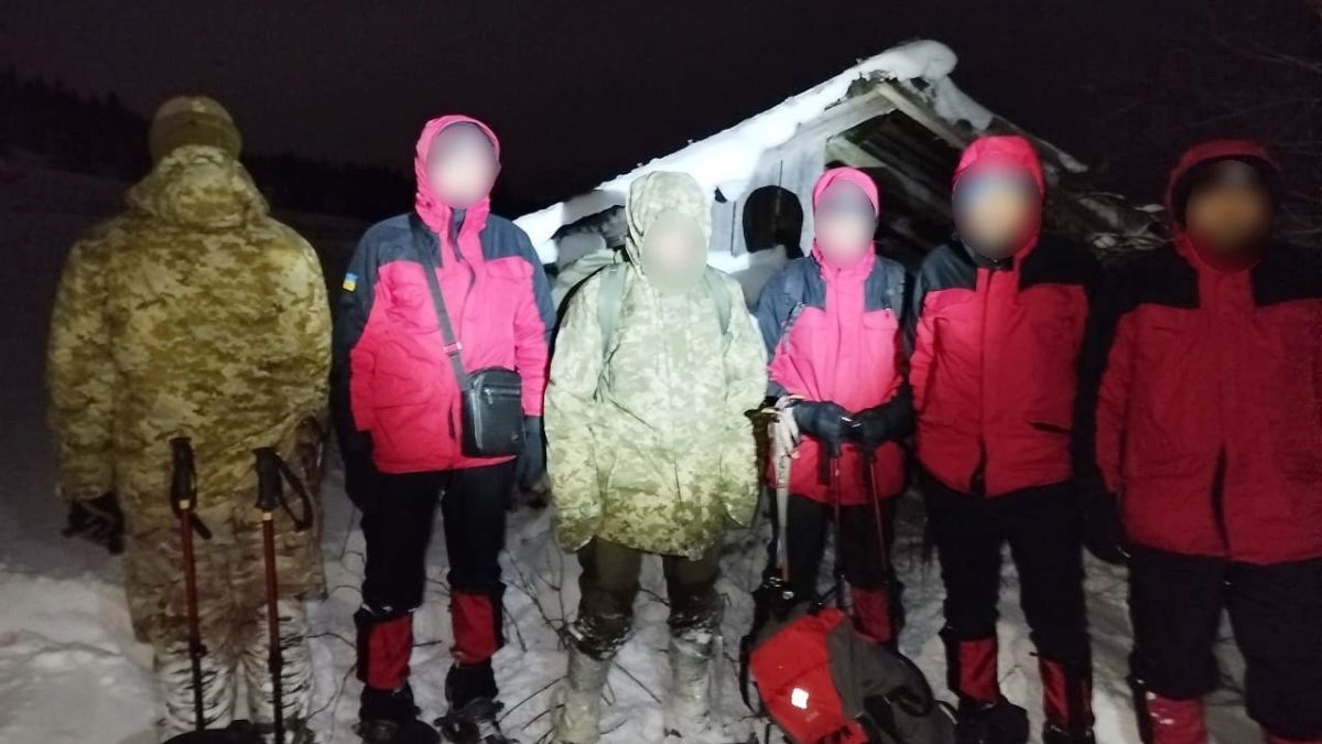 Рятувальна операція чоловіка у високогірʼї Карпат