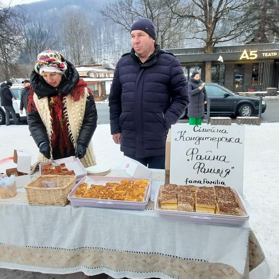 В Яремче пройшла благодійна Розколяда на підтримку воїнів 5