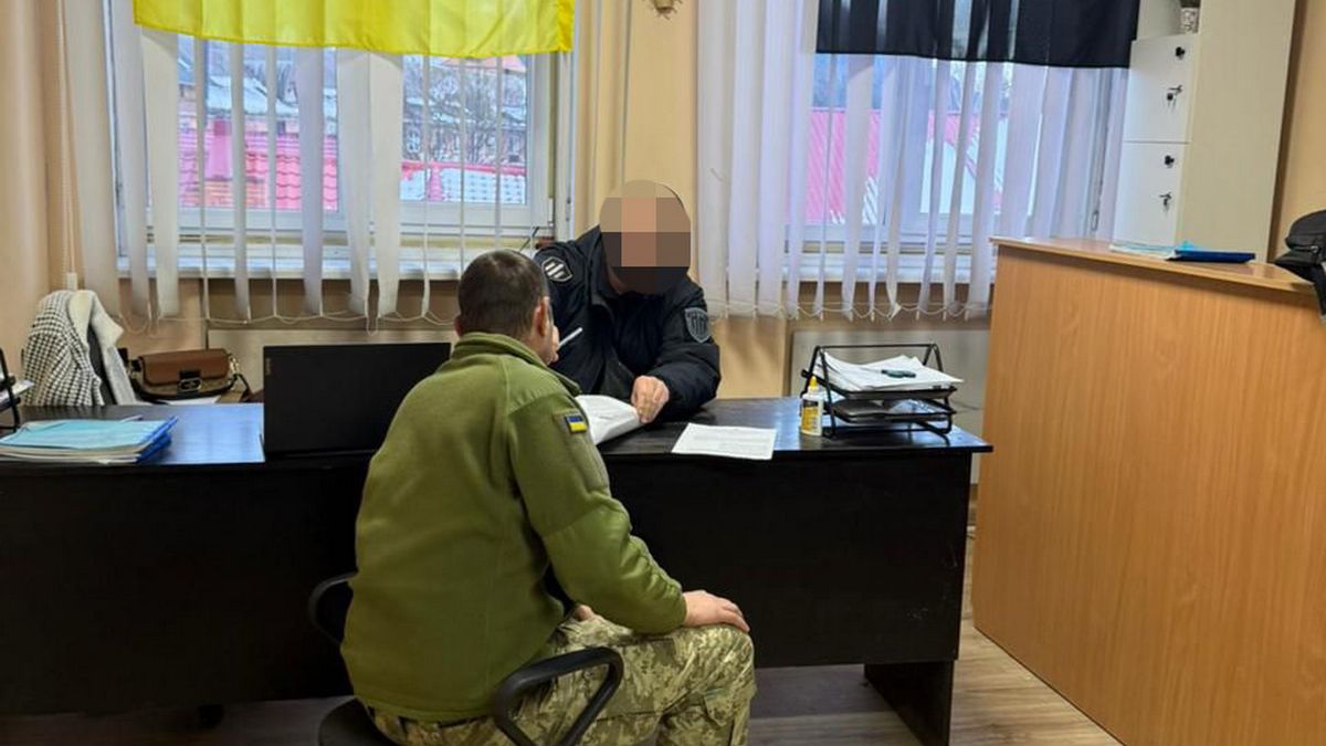 Кваліфікували катування: службовця ТЦК та СП на Прикарпатті затримали працівники ДБР 1