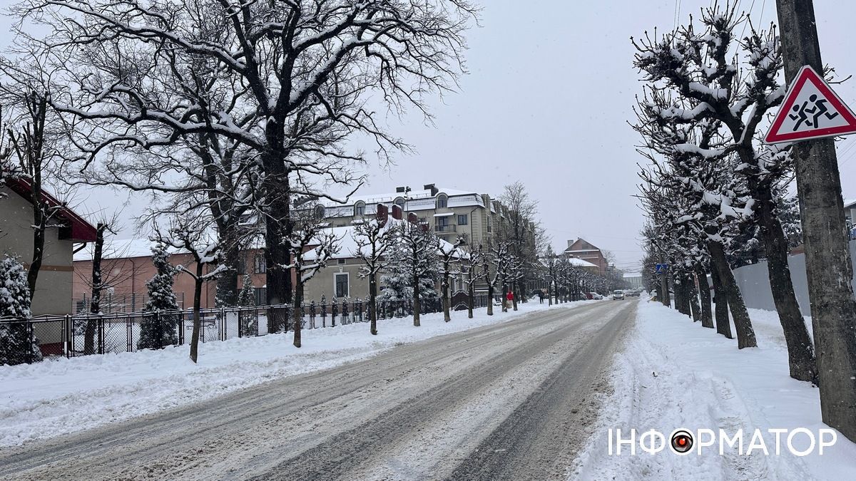 Чи розчищені дороги у Коломиї від снігу та що каже влада