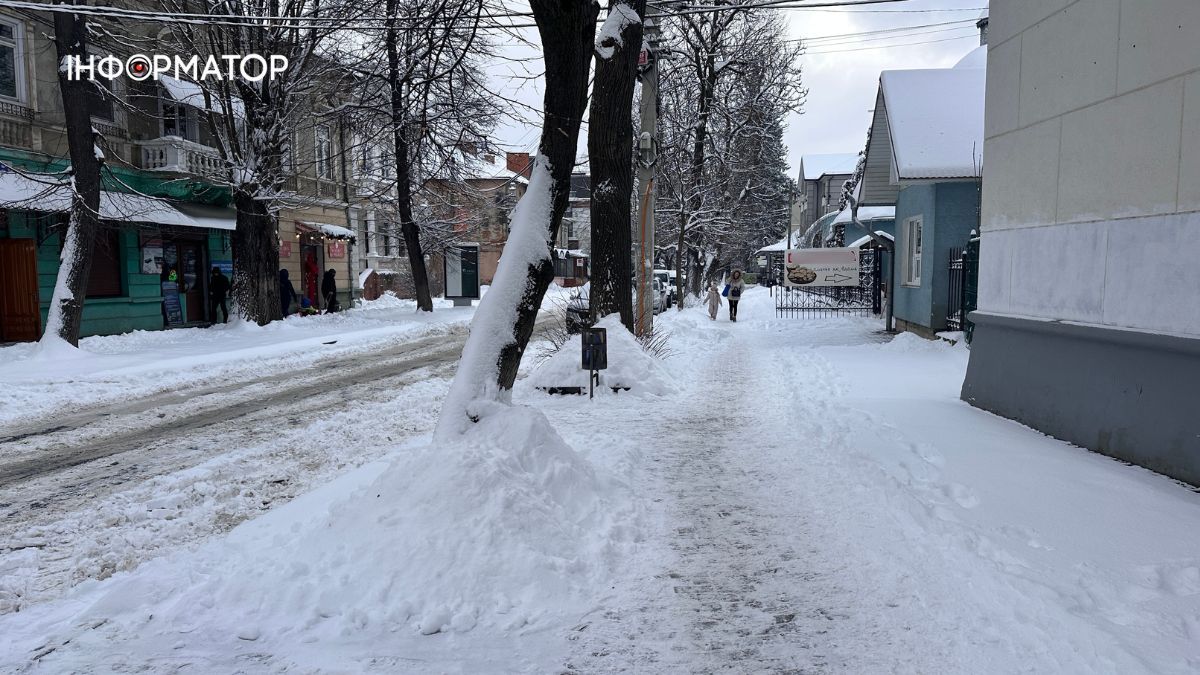 Розчищений бульвар Лесі Українки в Коломиї Розчищений бульвар Лесі Українки в Коломиї