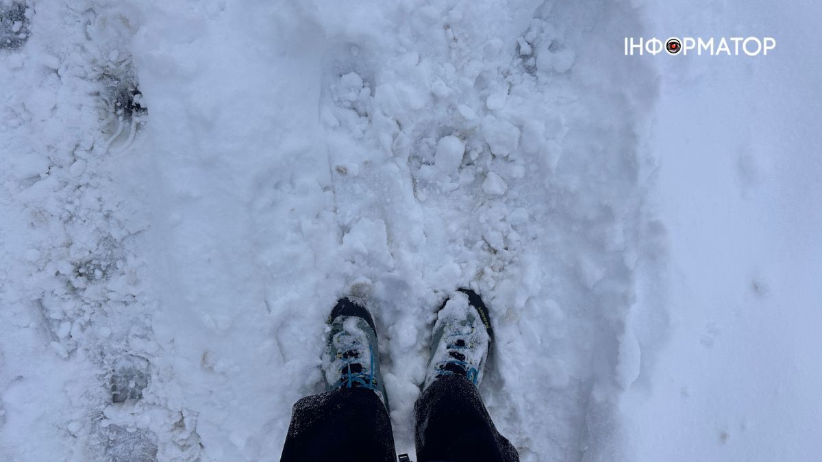 Як Коломия долає наслідки снігопаду: ситуація на тротуарах та парковках 8