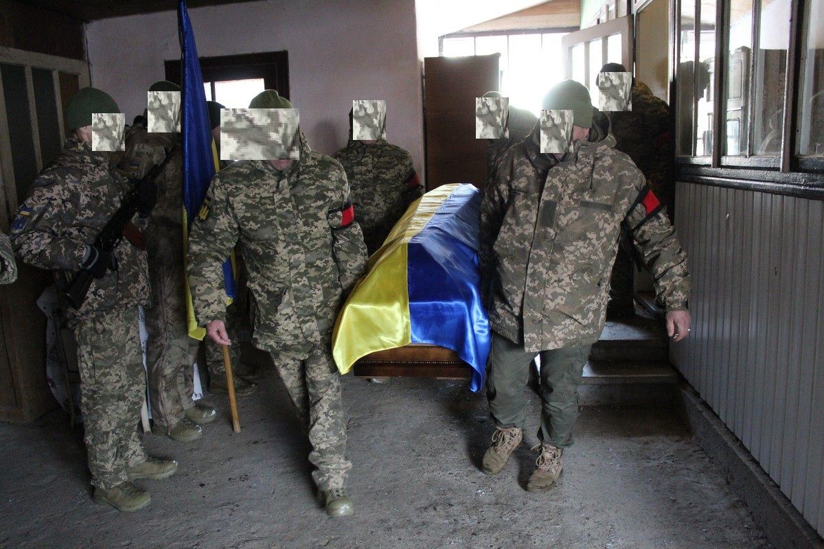 У Делятині попрощались із полеглим Героєм Василем Соколенком 5