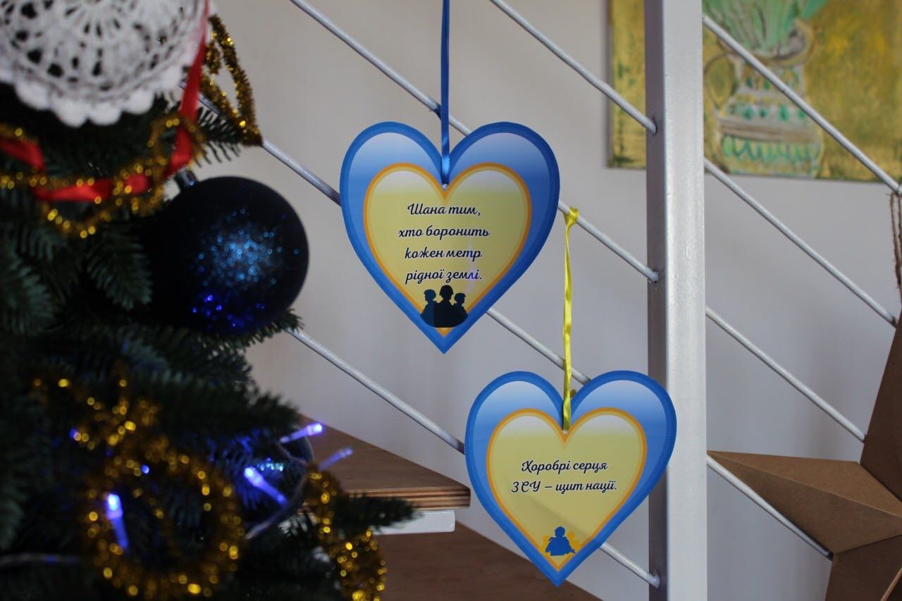 У Коломиї з колядою відвідали госпіталь ветеранів та оздоровчий центр 12