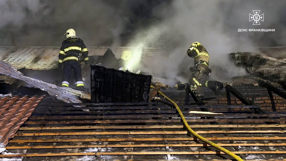 Вночі у Коломиї горіло приміщення приватної школи 3