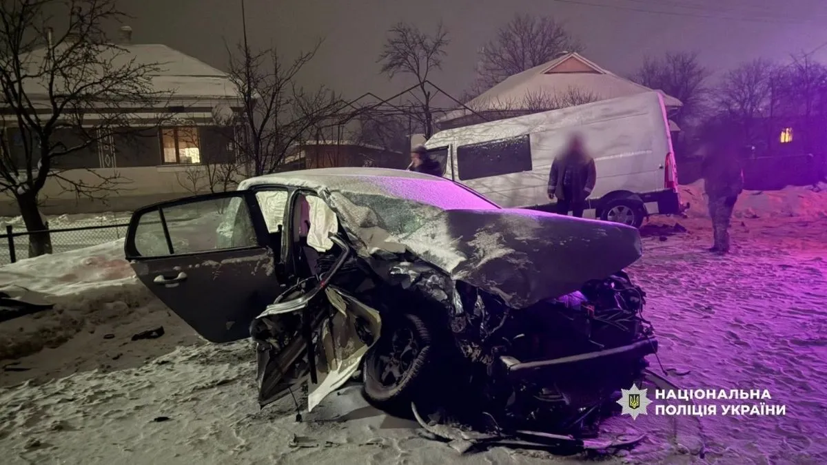 У Бурштині зіткнулися дві автівки: постраждали семеро пасажирів