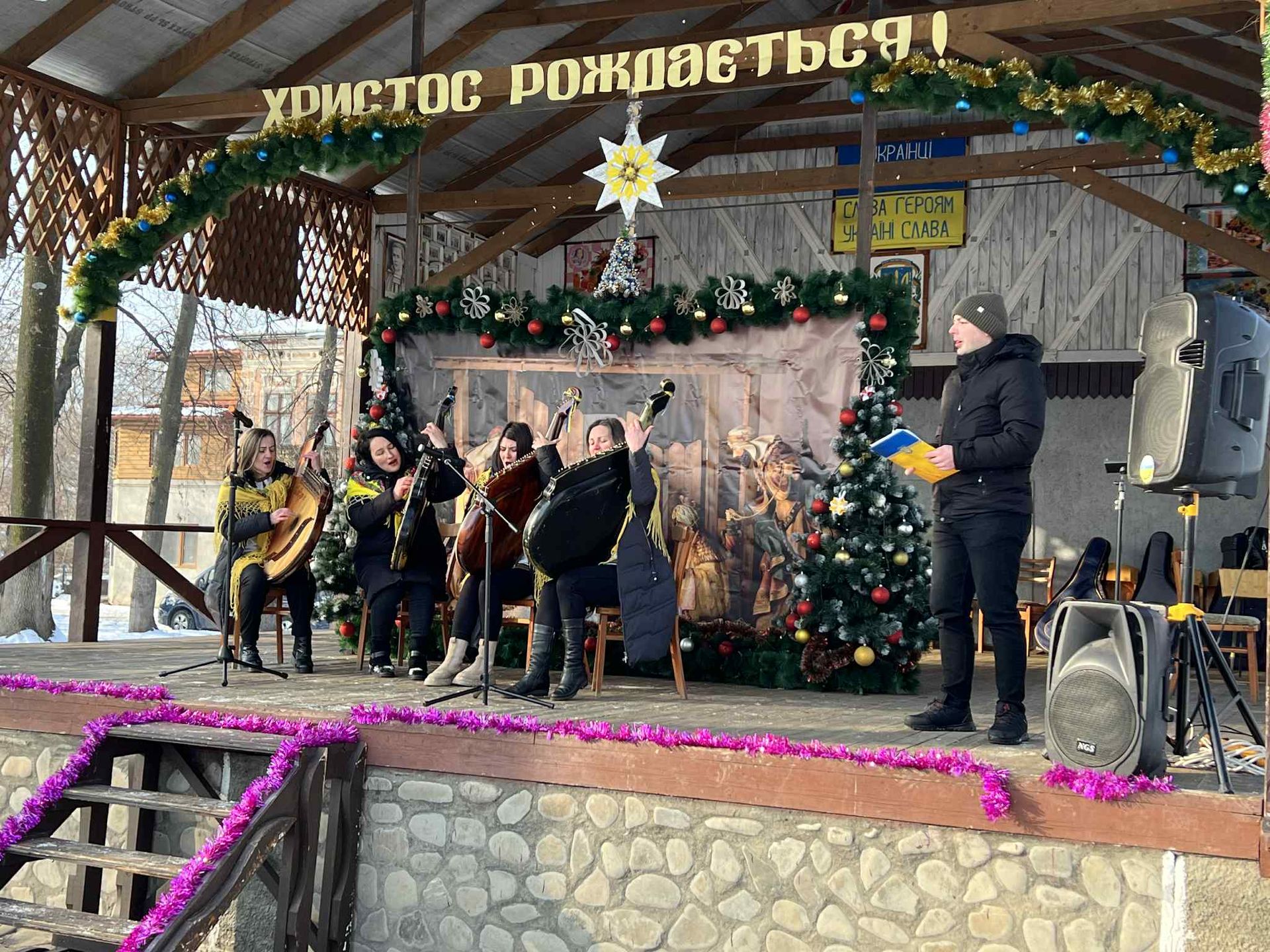 На Косівщині провели благодійний різдвяний захід "Засіяла зірка ясна" 2