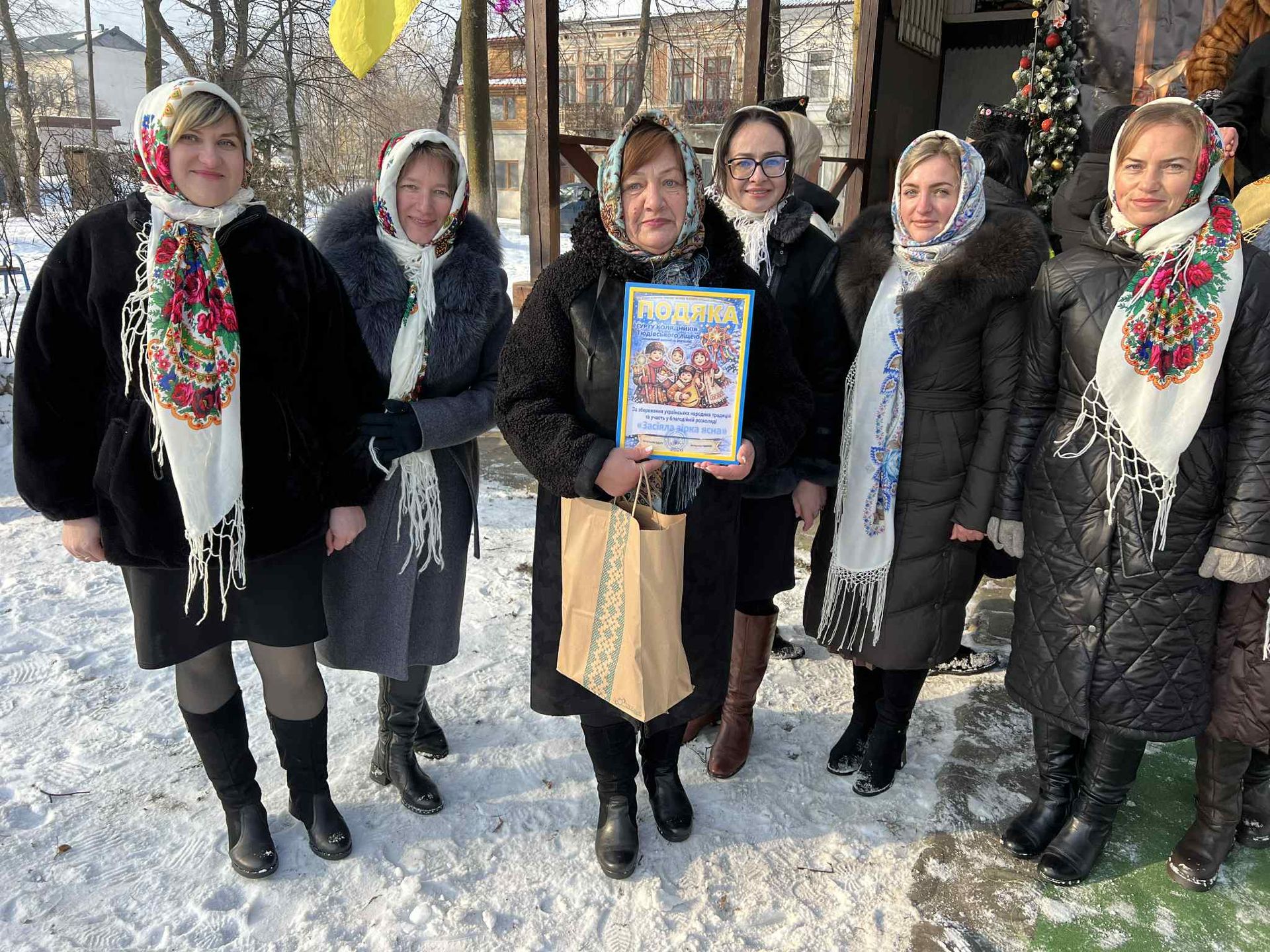 На Косівщині провели благодійний різдвяний захід "Засіяла зірка ясна" 4