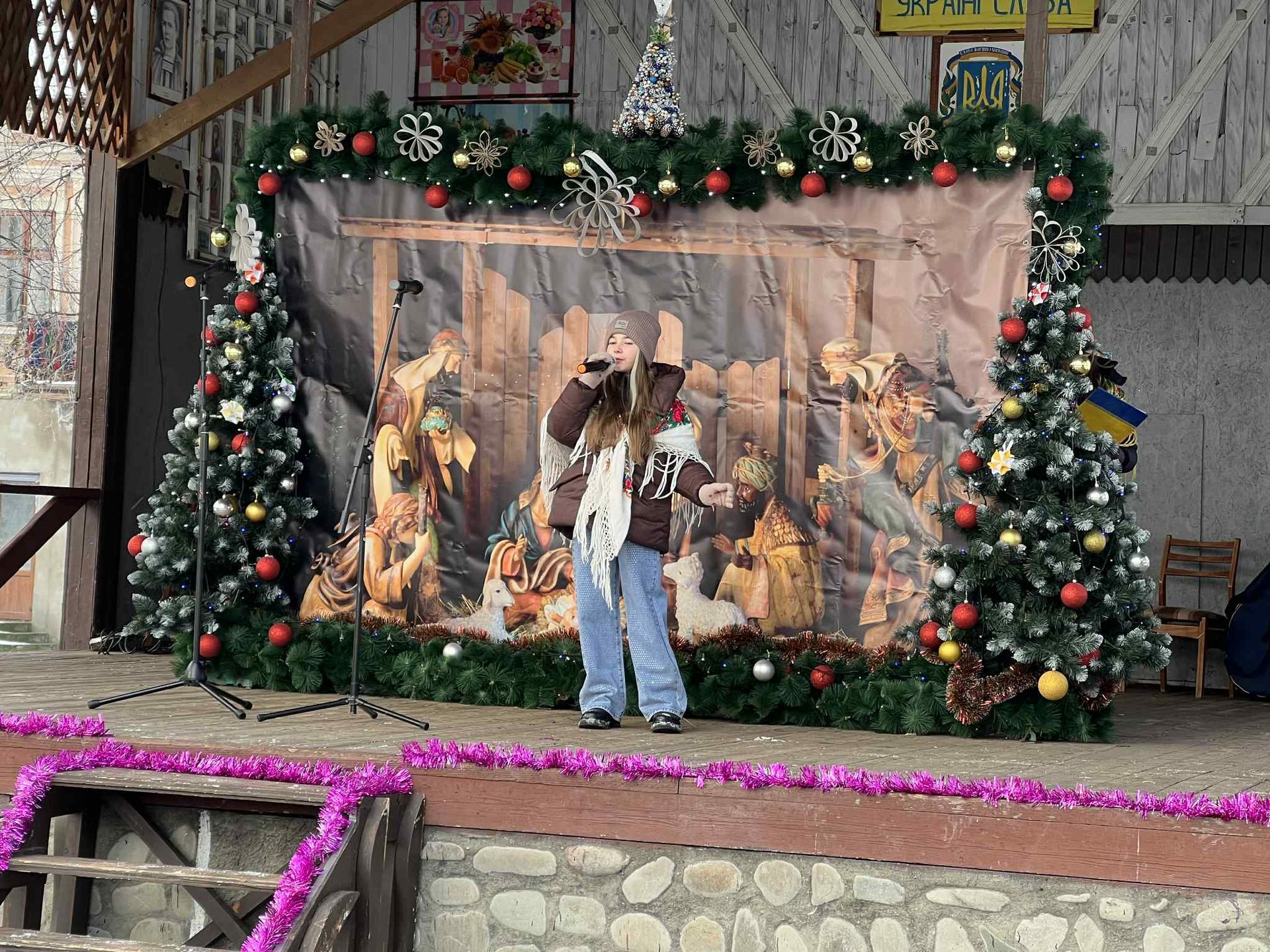 На Косівщині провели благодійний різдвяний захід "Засіяла зірка ясна" 7