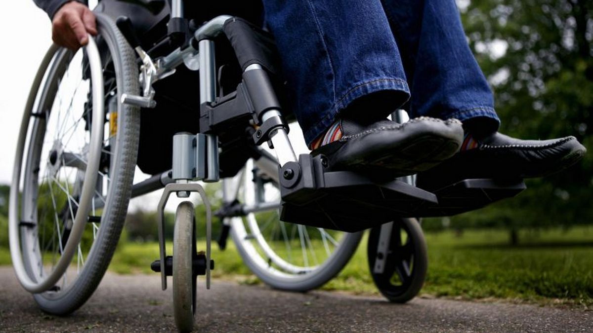 Бар'єри і Коломия: як влада Коломийської ТГ планує розв'язати проблему пересування містом для людей з інвалідністю