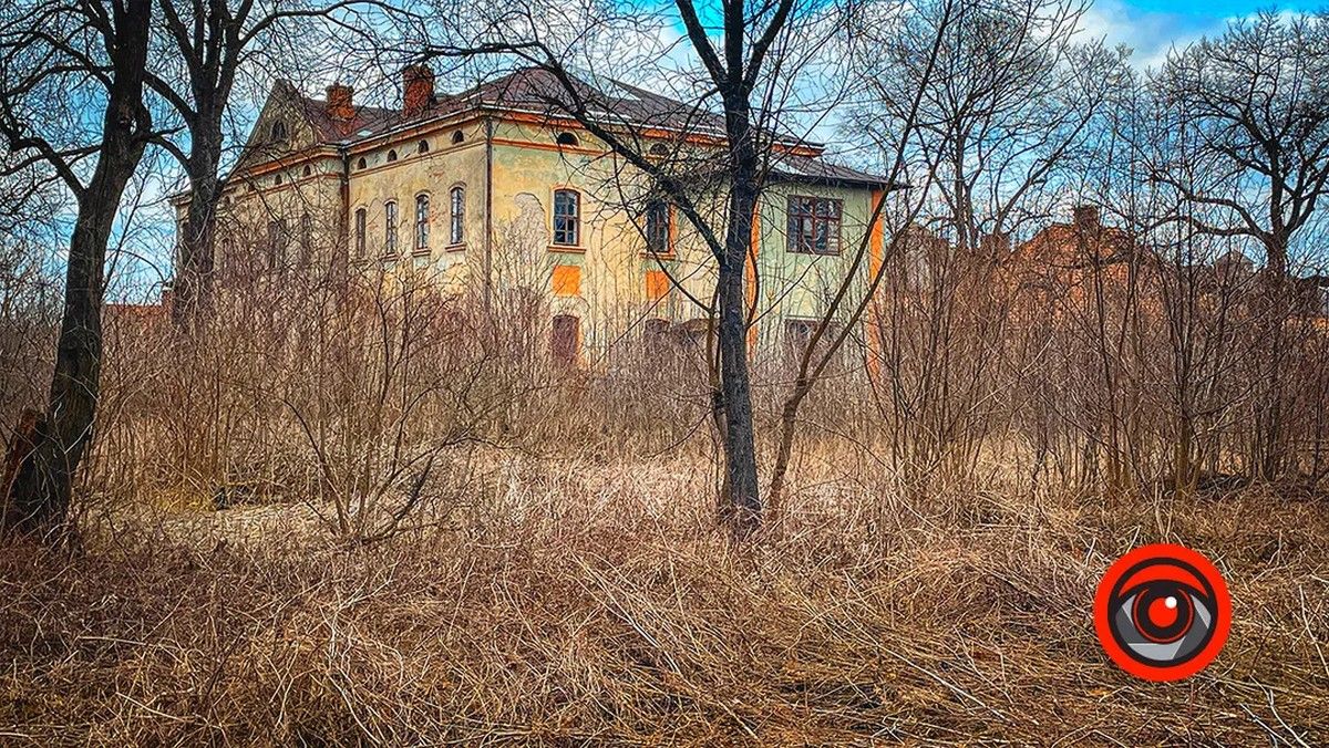 Прокуратура взяла верх: зберегти будівлі історичної тютюнової фабрики у Заболотові зобов'язали рішенням суду 4