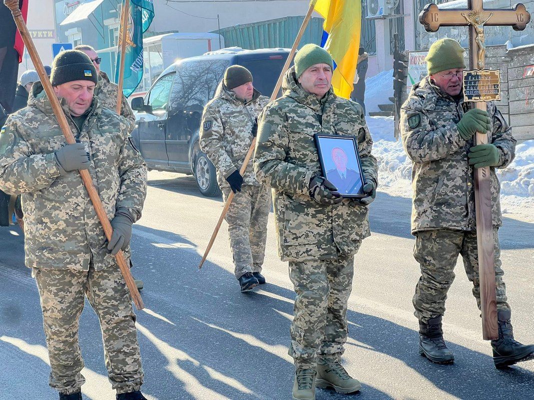 Городенка попрощалася із захисником Сергієм Яківчиком 4