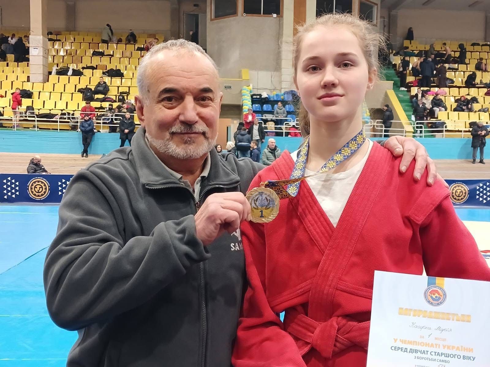 Троє спортсменів з Надвірної вибороли медалі на Чемпіонаті України з самбо 3