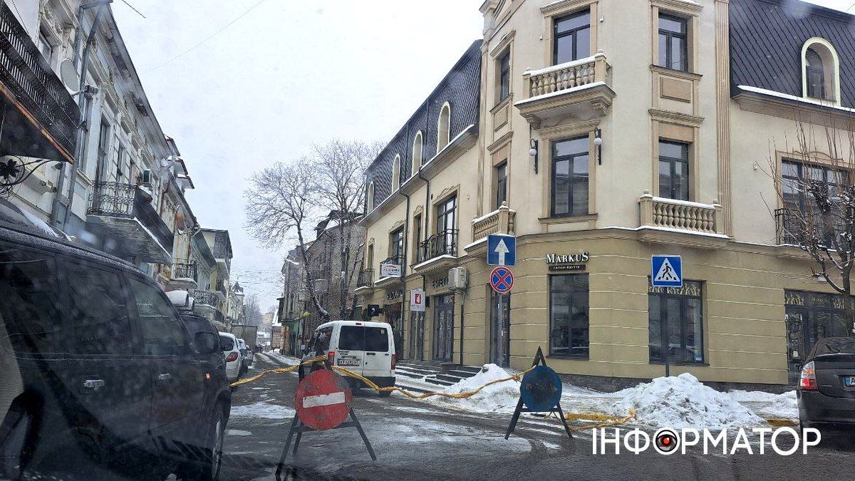 Через витік газу в середмісті Коломиї знову перекрили рух вул. Валовою 1