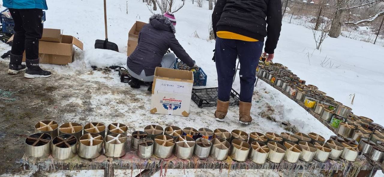 Пластуни з Коломиї виготовили понад 1300 окопних свічок для захисників України 6