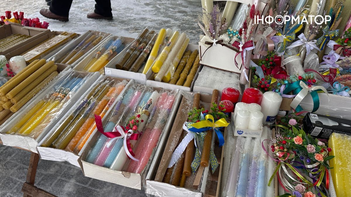 Скільки коштують стрітенські свічки в Коломиї? 1