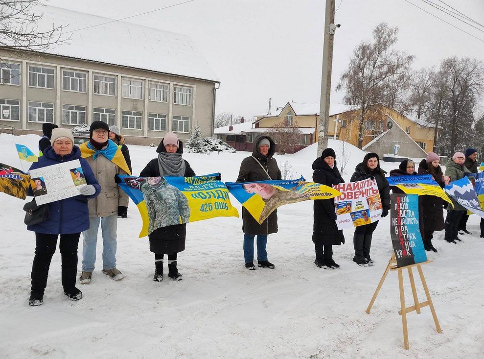 У Пʼядиках провели акцію на підтримку зниклих безвісти та військовополонених 10