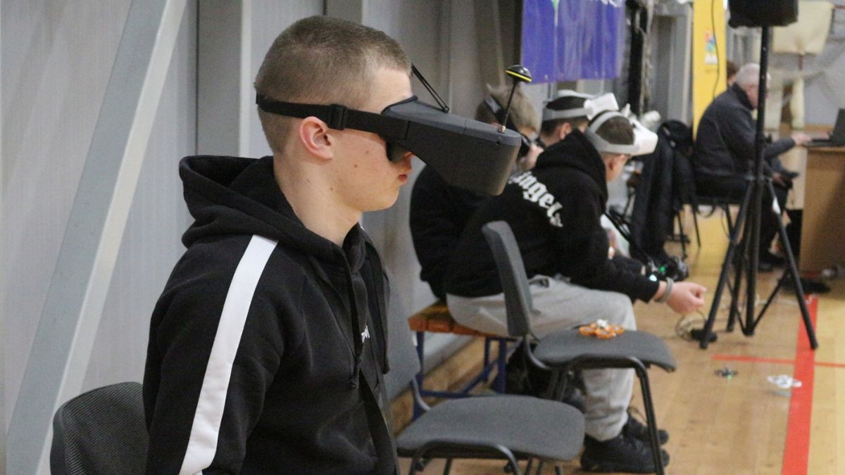 У Коломиї вдруге відбулися обласні змагання операторів БПЛА "Drone Racing" 2