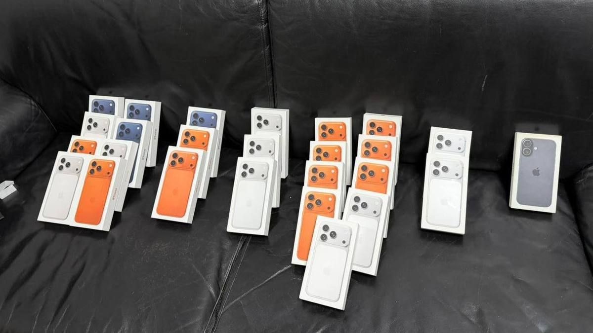 Ґаджетів на майже 2 млн грн намагався заховати від митників мешканець Прикарпаття