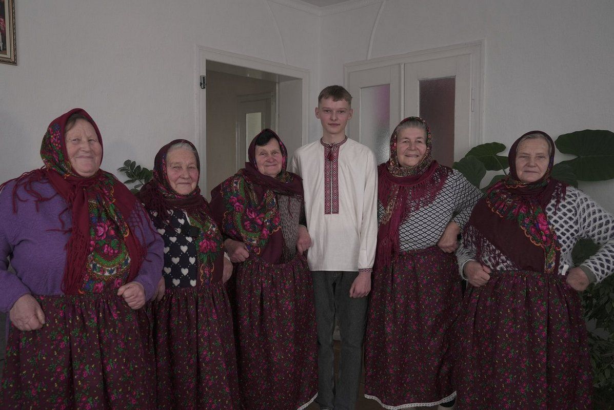 15-річний Віталій Данило та "Жуківські бабусі"