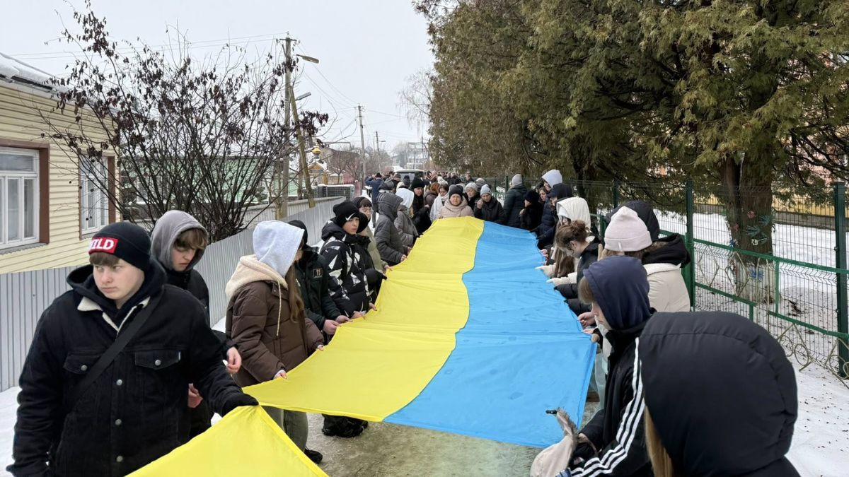 В останню путь в Отинії провели захисника Миколу Чекіса 5