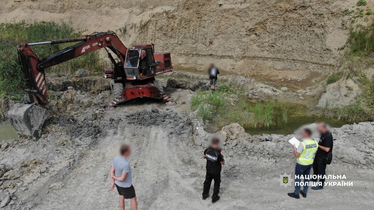 Директор приватного підприємства з Торговиці незаконно видобував корисні копалини