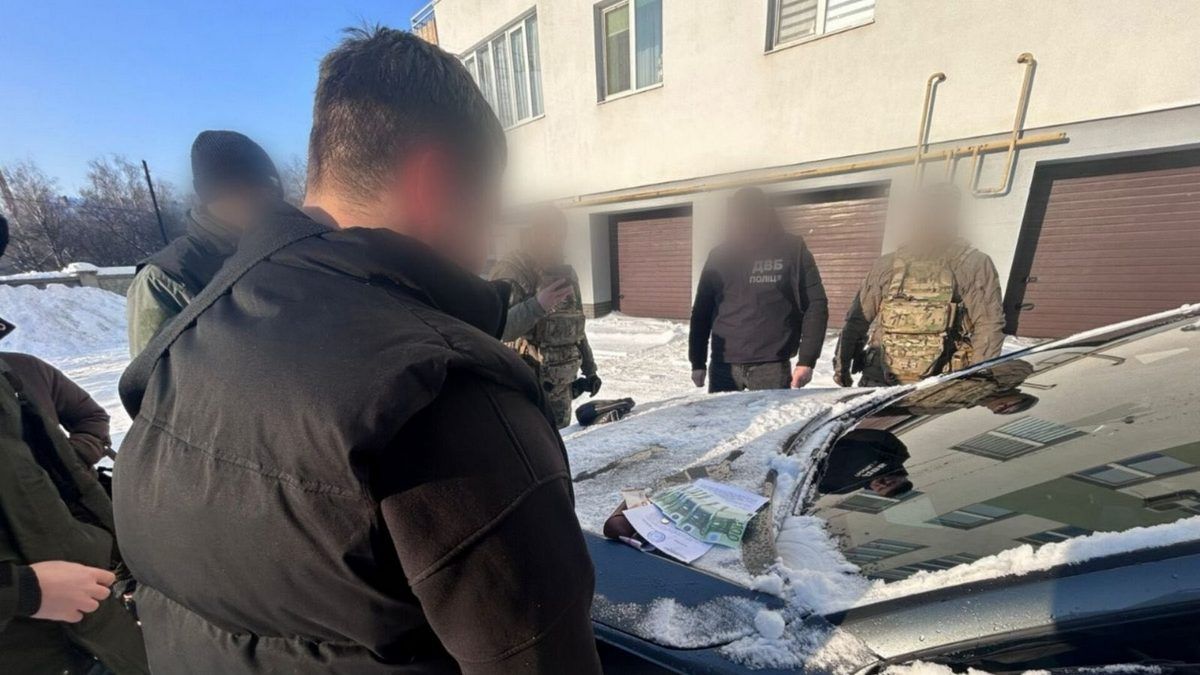 За 6500 євро мешканець Надвірнянщини обіцяв знайомому виготовити фіктивні документи про інвалідність