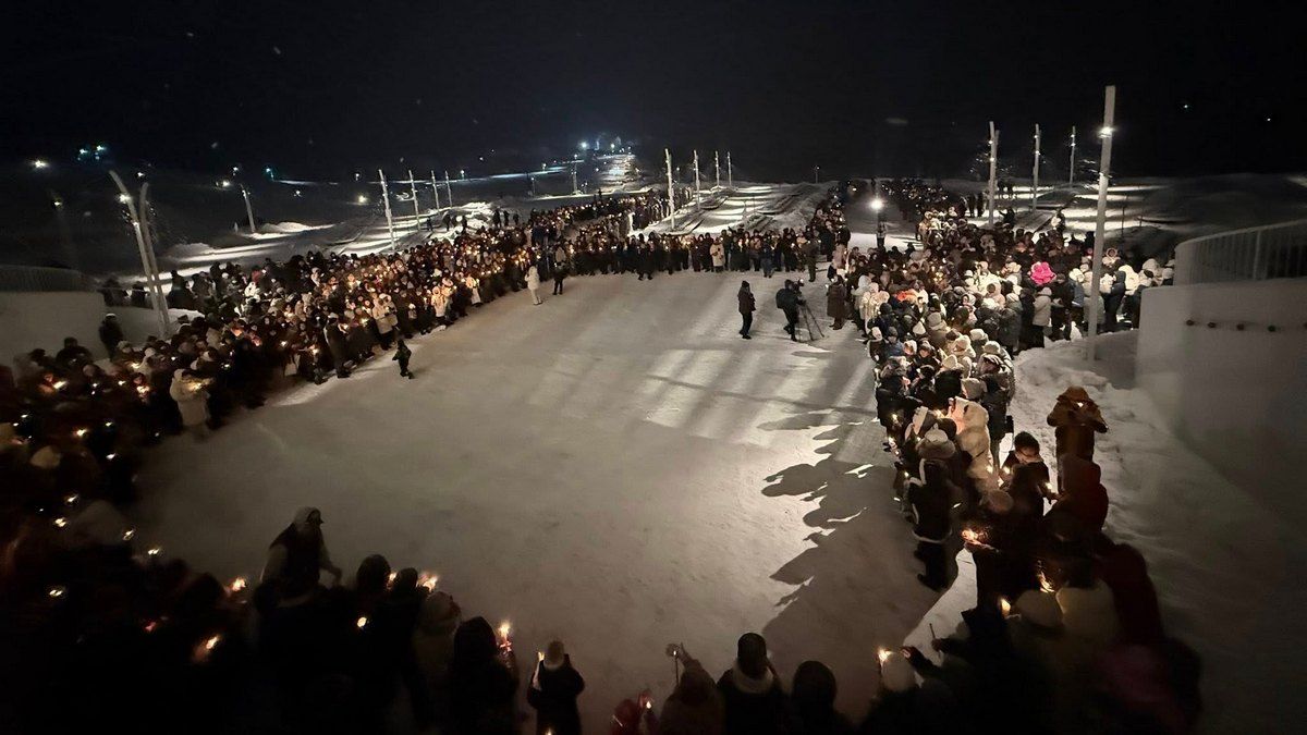 У Старуні запалили 2119 Стрітенських свічок і встановили рекорд України