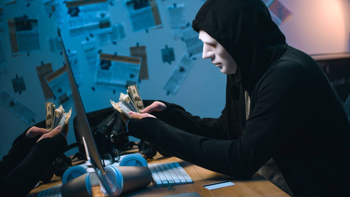 Голова ОДА попередила про шахраїв, які діють від її імені