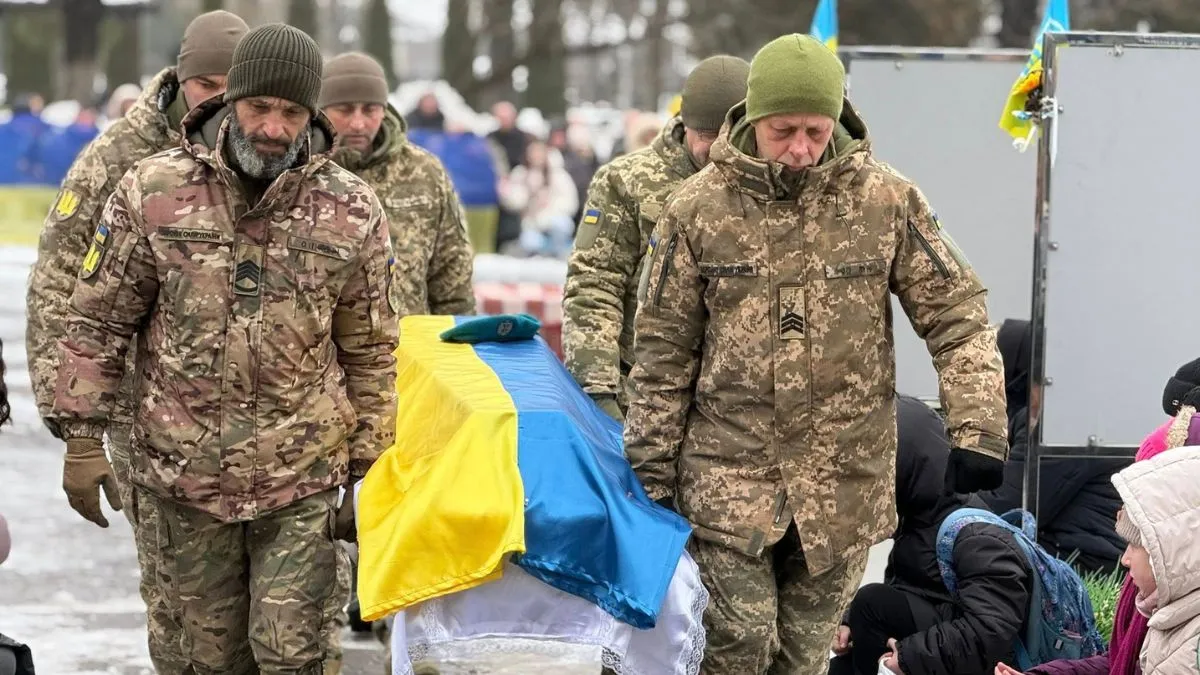 Похорон полеглого військовослужбовця з Отинійської громади Івана Романюка