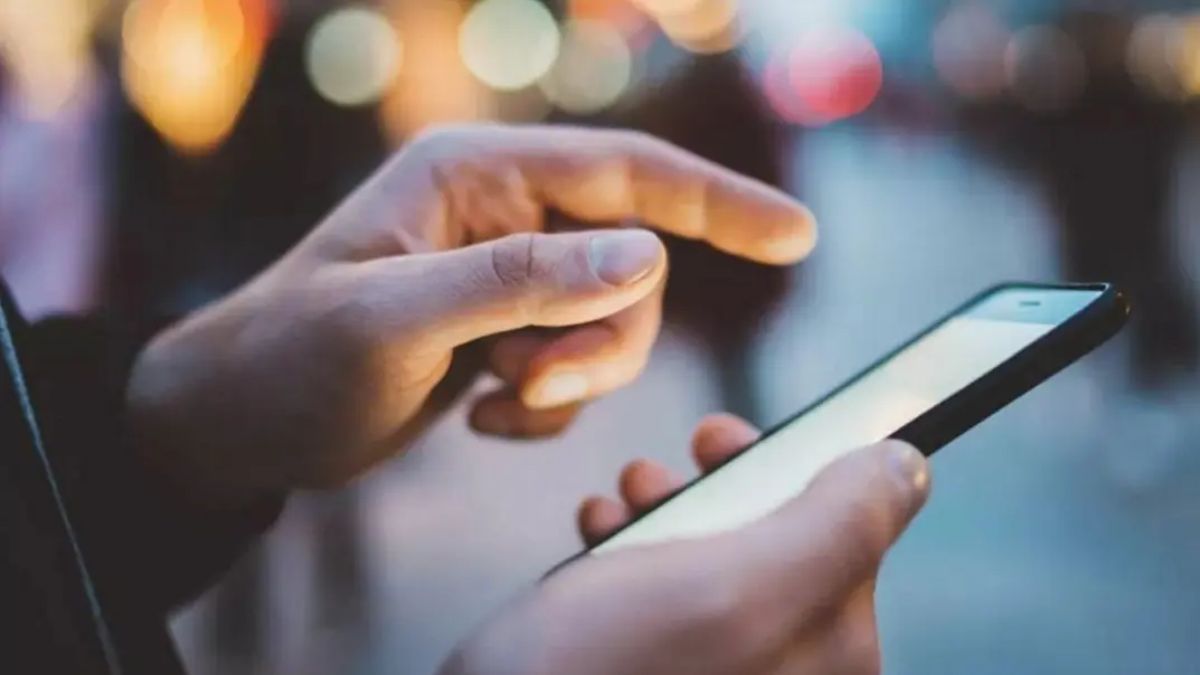 За десятки надісланих інтимних фото та відео у Коломиї перед судом постав слюсар