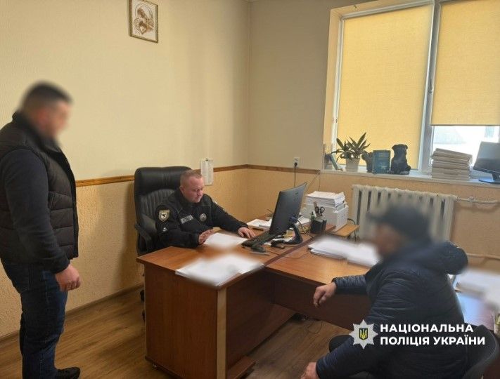 Викриття фігурантів, які причетні до незаконних рубок дерев на Косівщині. Фото: Поліція Івано-Франківської області