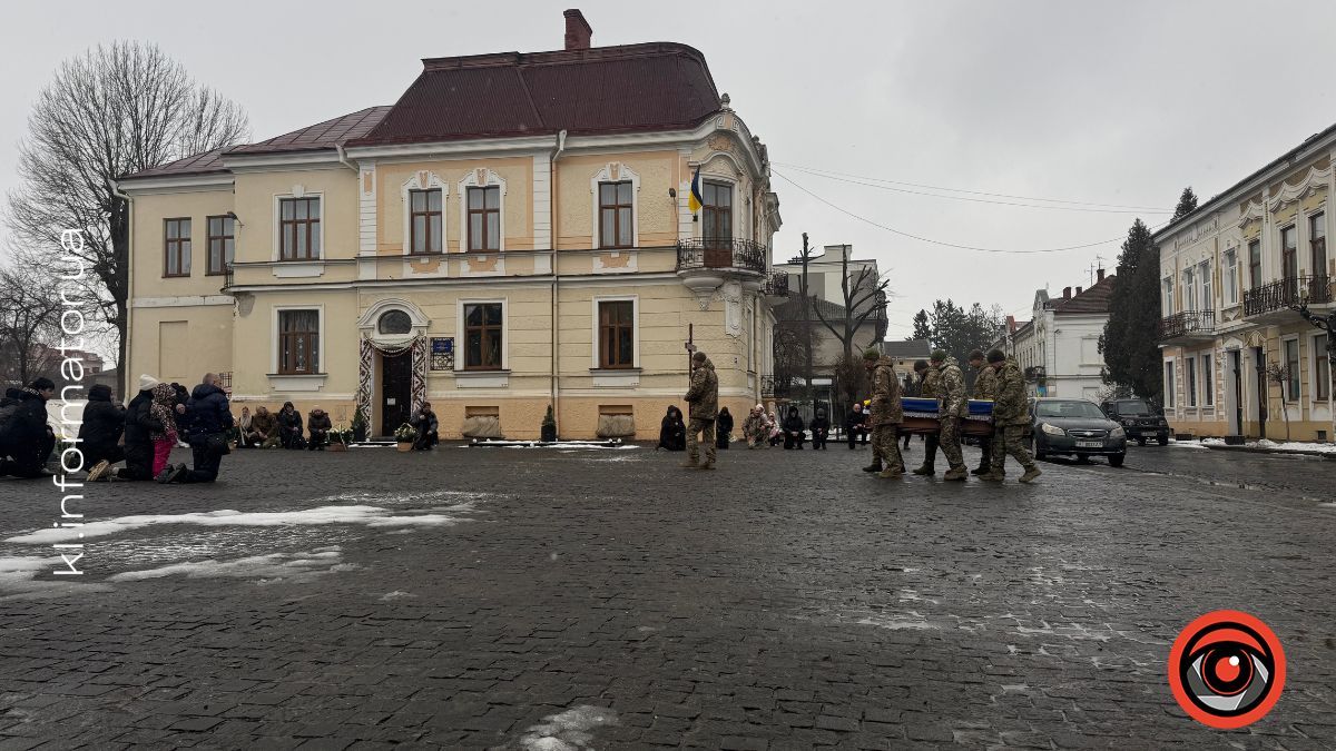 На вічний спочинок до Коломиї повернувся Ярослав Томенко 3