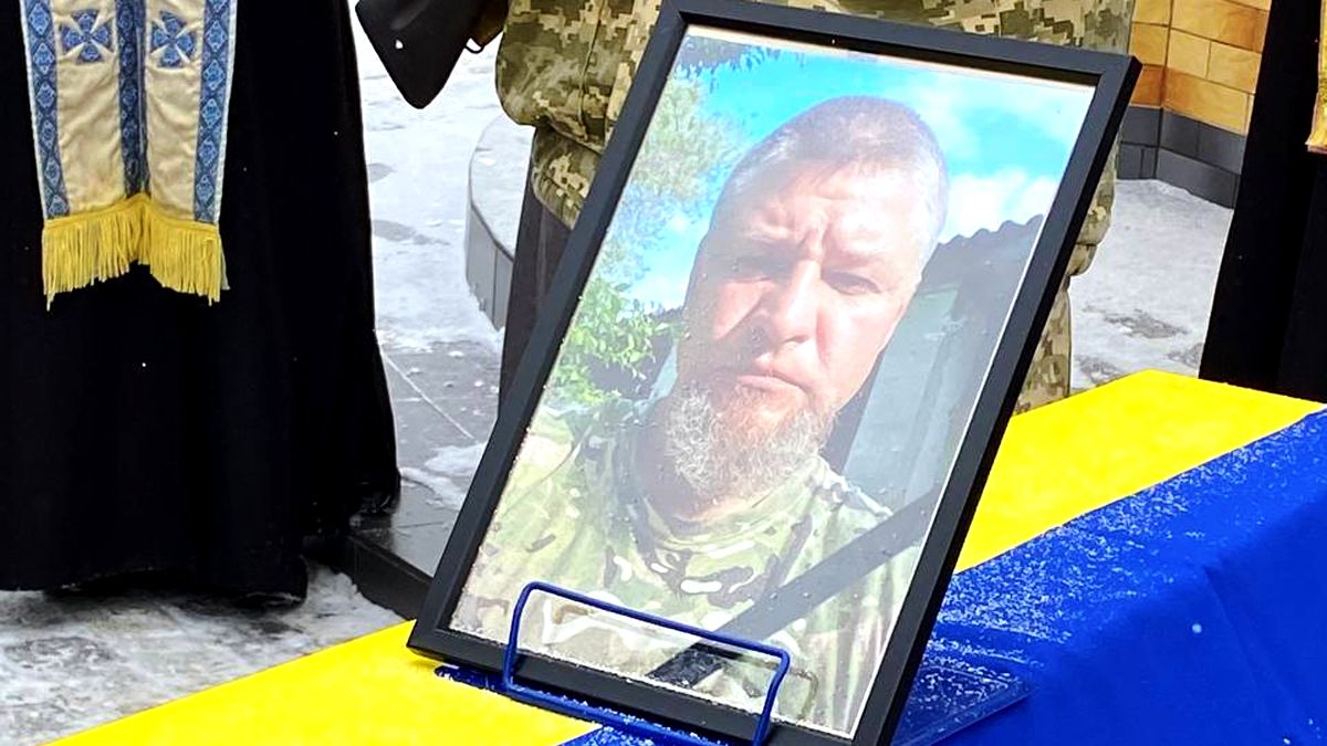 На вічний спочинок у Городенку повернувся Андрій Шумовський 1