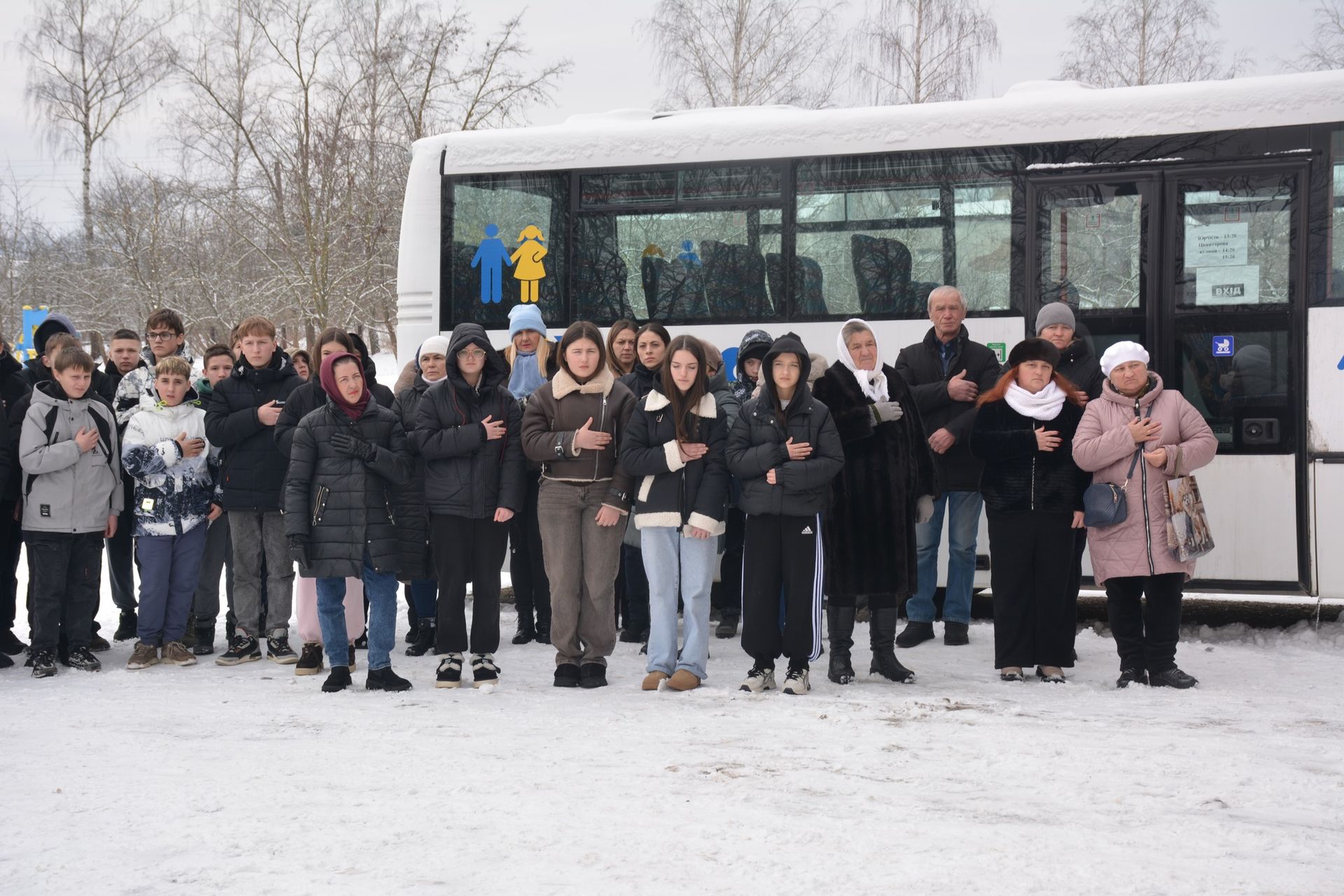 На Надвірнянщині підняли Прапор Надії та нагадали про полонених та безвістизниклих 9