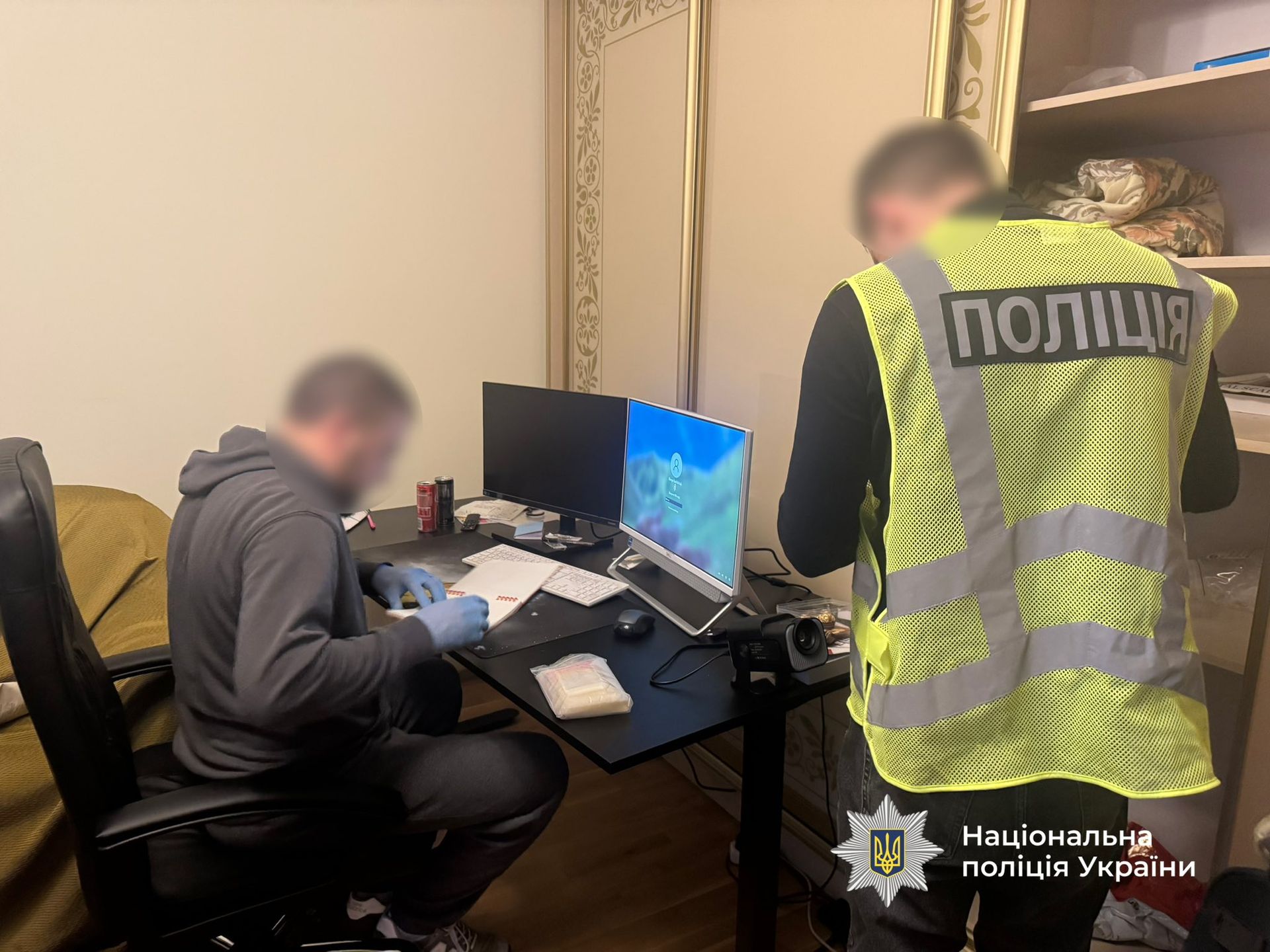 Затримання наркокартелю на Прикарпатті. Фото: поліція Івано-Франківської області