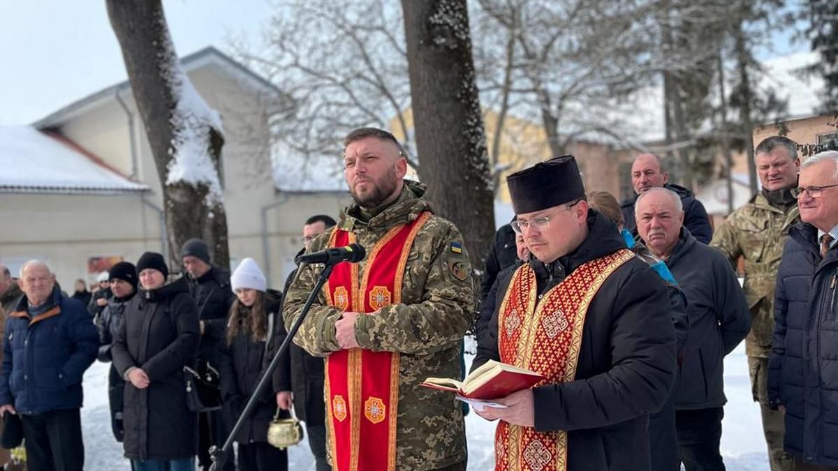 У Коломийському педколеджі відкрили меморіальні дошки загиблим Героям-випускникам 3