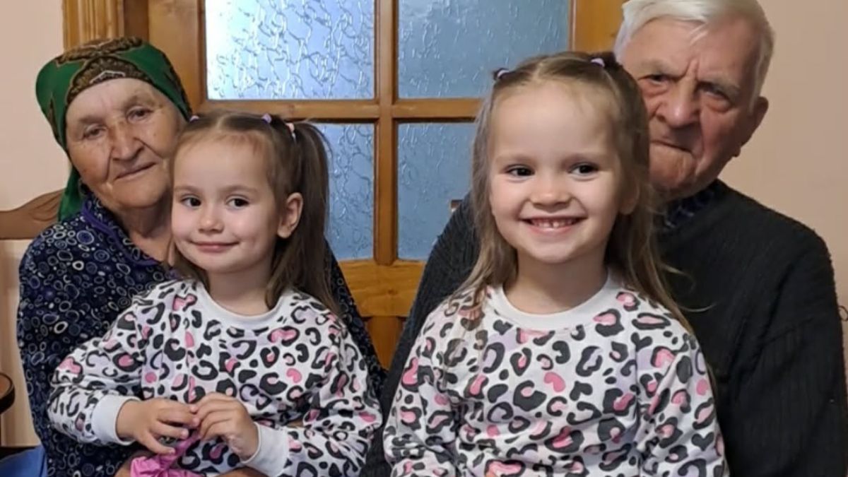 Залізне весілля: пара з Прикарпаття відзначила 65-ту річницю одруження 3