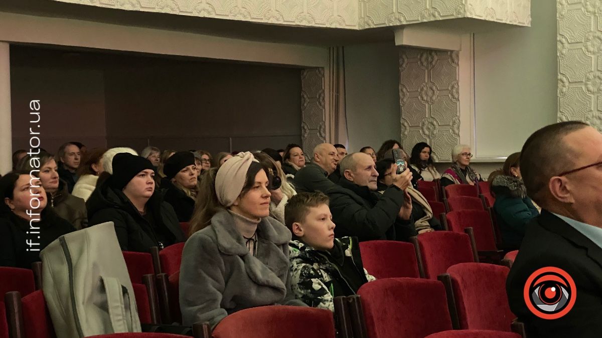 До Дня Героїв Небесної Сотні у Надвірній виступив військовий оркестр бригади "Едельвейс" 3