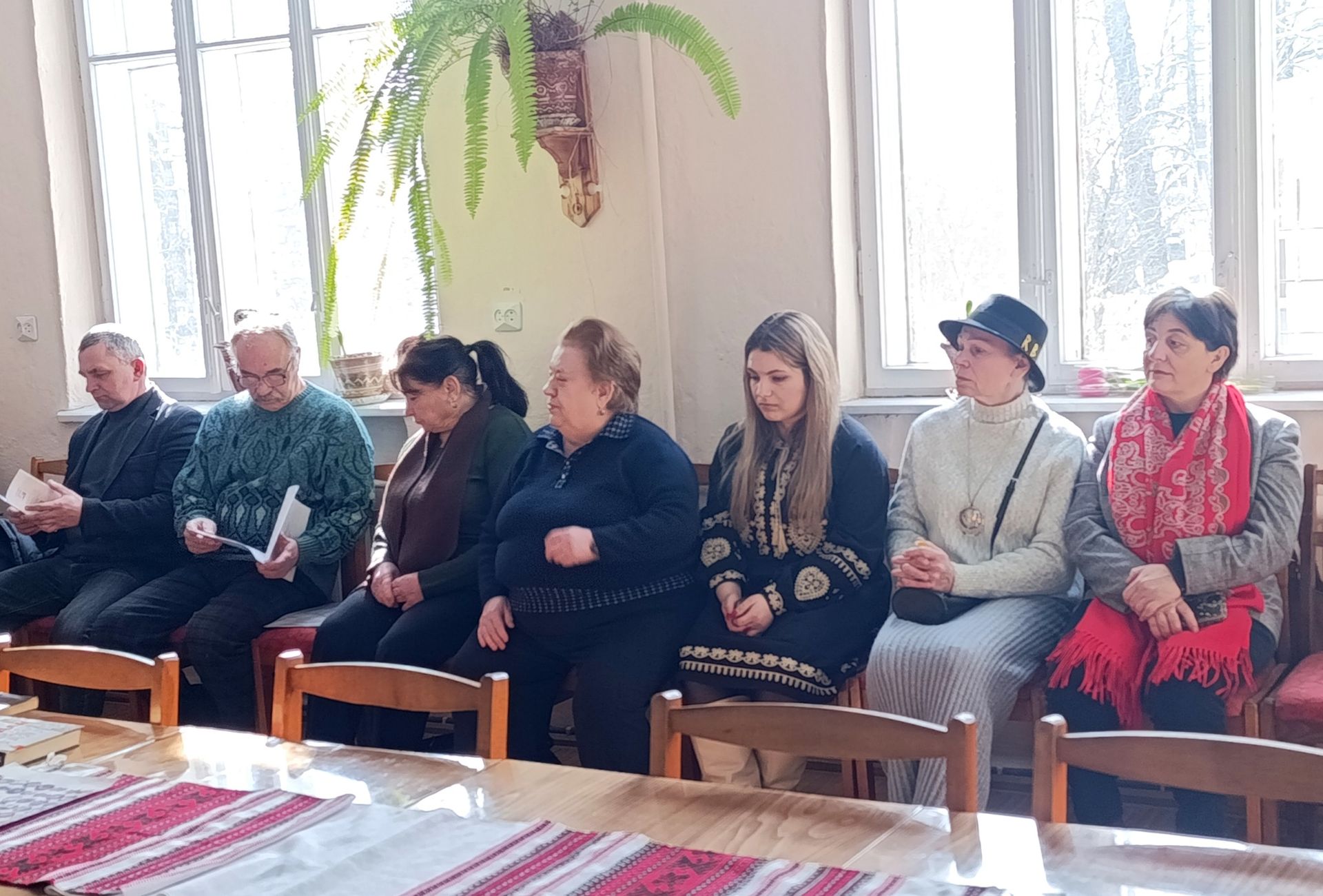 "Воюємо всі разом, єдність — наш закон": у Косові відбулася поетична зустріч пам’яті Максима Ємця 2