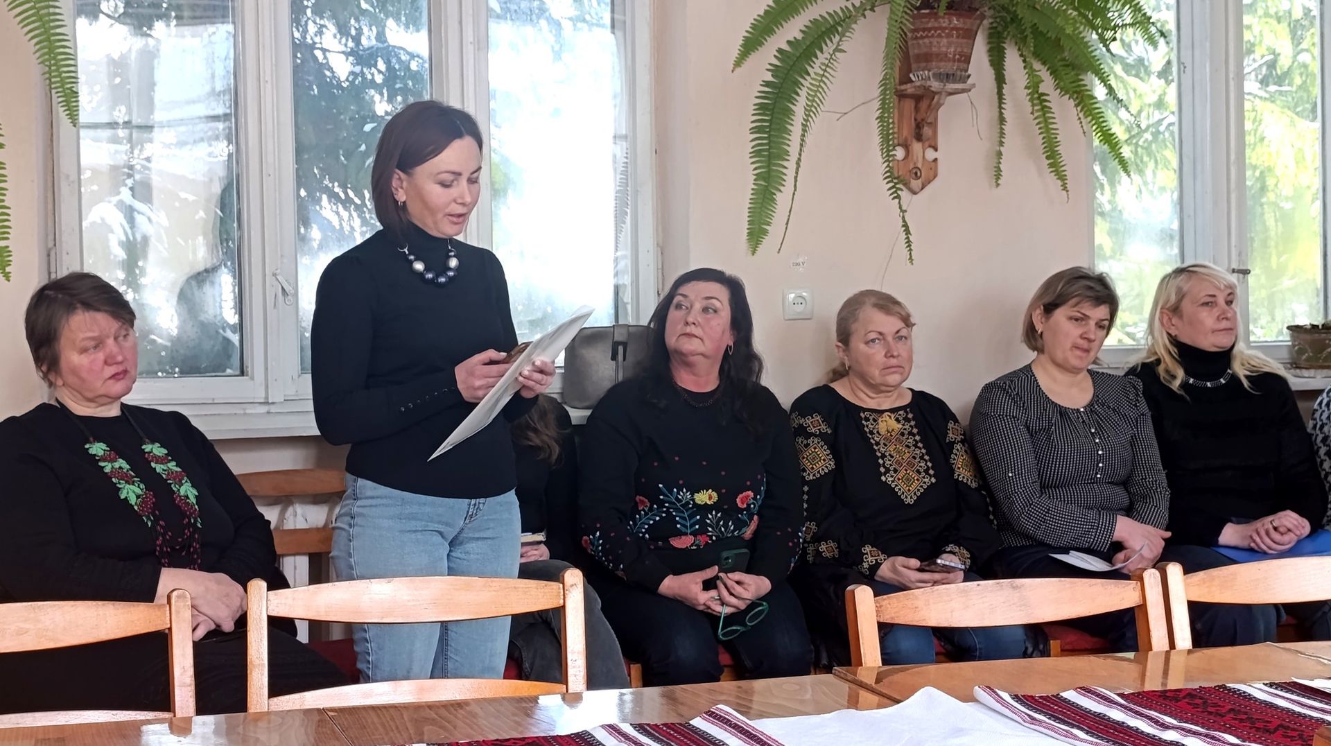 "Воюємо всі разом, єдність — наш закон": у Косові відбулася поетична зустріч пам’яті Максима Ємця 5