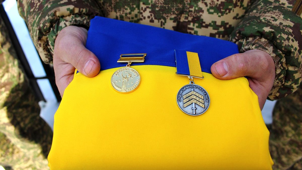 У Делятині на вічний спочинок провели Володимира Мисюка 1