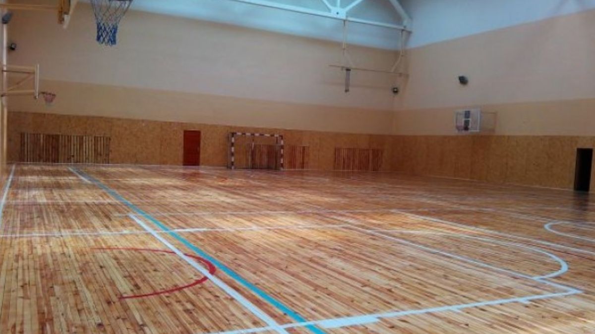 Прокуратура вимагає повернути Верховинській громаді спорткомплекс, який віддали в оренду на пів століття