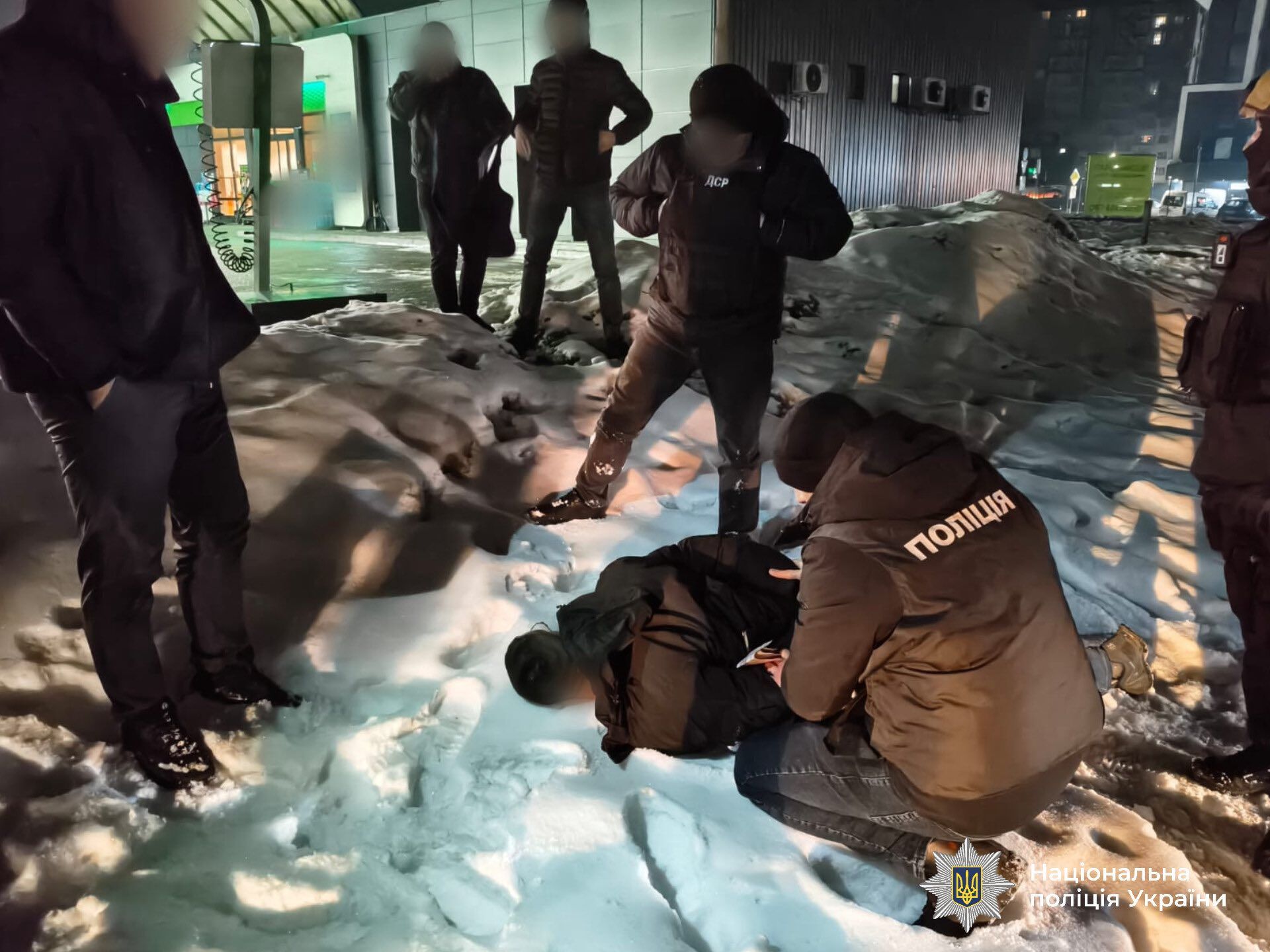 Викриття організатора незаконної схеми переправлення чоловіків за кордон. Фото: поліція Івано-Франківської області