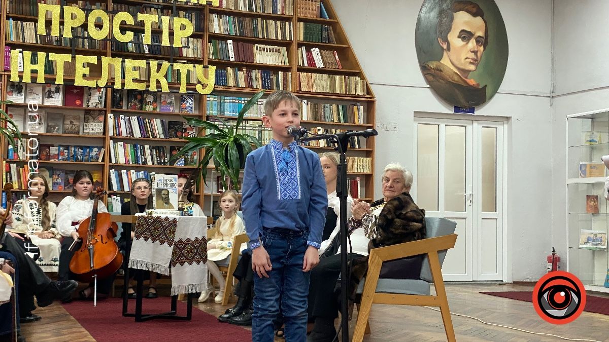 У Надвірній провели конкурс читців поезії Тараса Шевченка 8