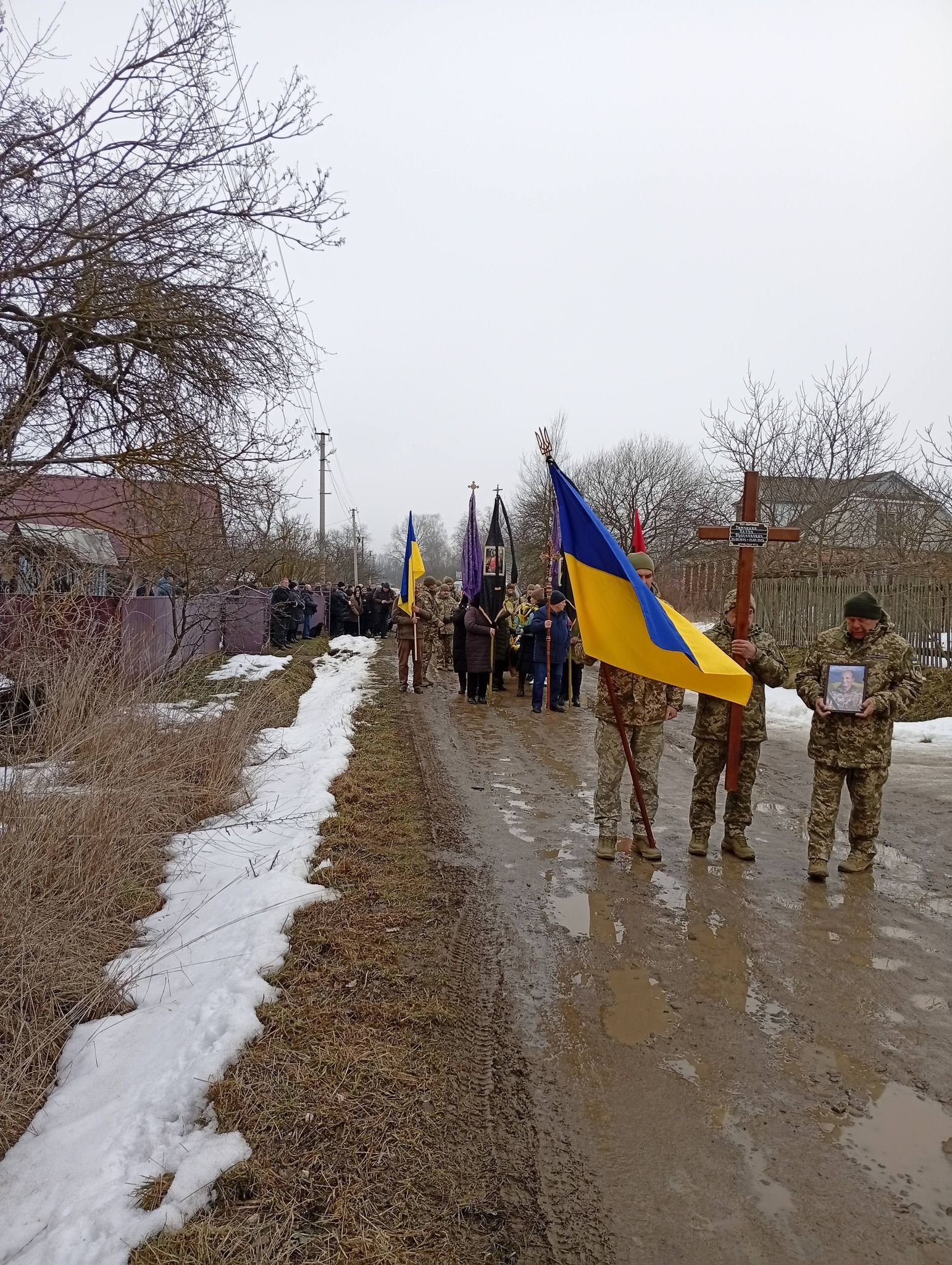 На Коломийщині попрощались із померлим захисником Петром Тимчишиниим 9