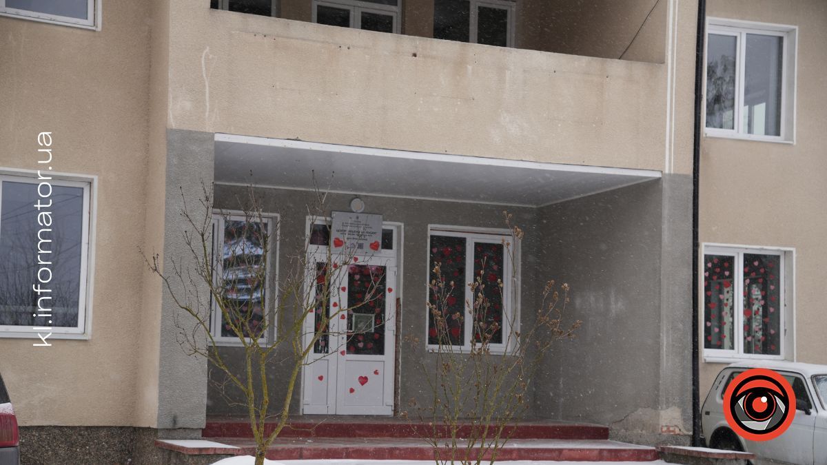 Мальовнича Коломийська громада: фоторепортаж із засніжених Воскресінців 12