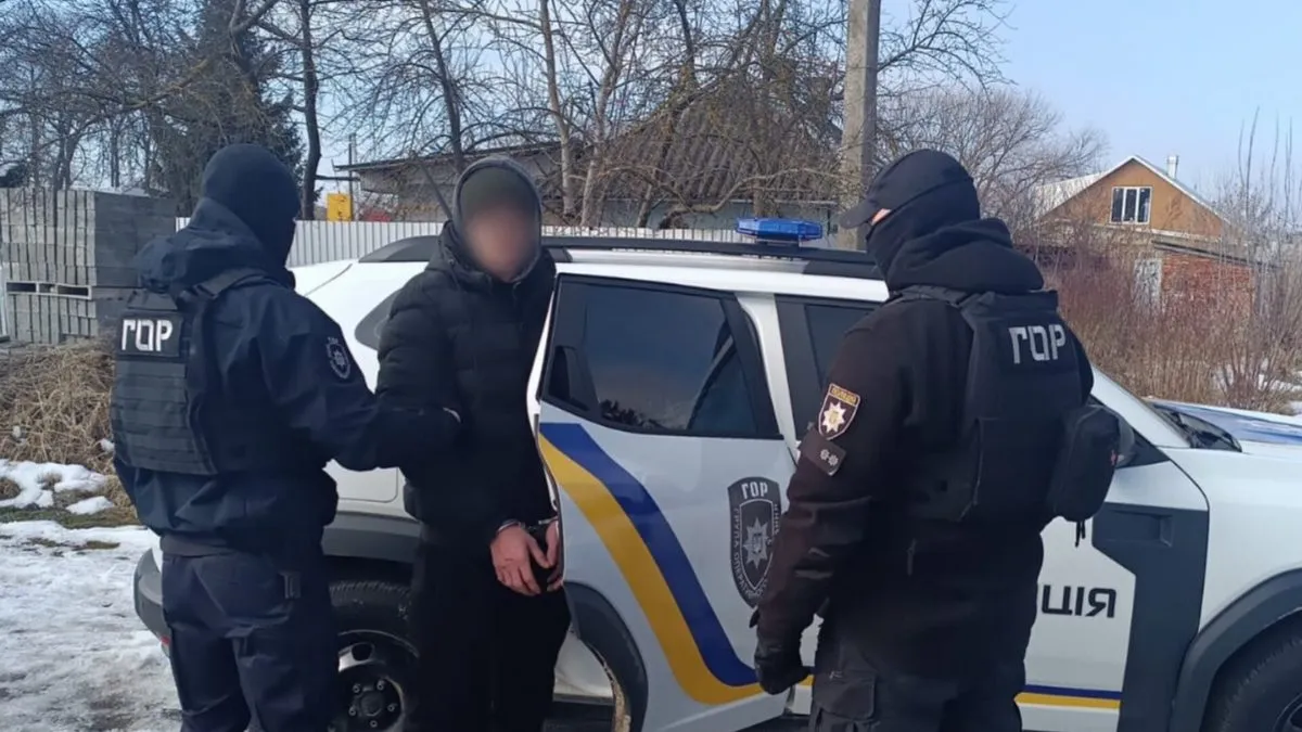 27-річний молодик обікрав магазин і підпалив його у Заболотові